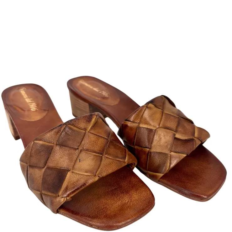 Rubber Sole*Camarri Brown Braided Dipped Leather Slipper