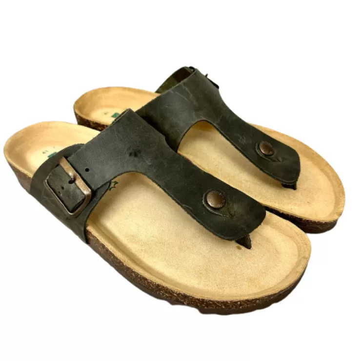 Sandals And Sabots*Camarri Flip-flop In Forest Green Bionatura Oiled Leather