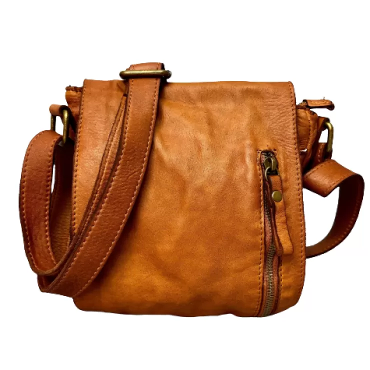 Bags*Camarri Handcrafted Purse In Washed Leather