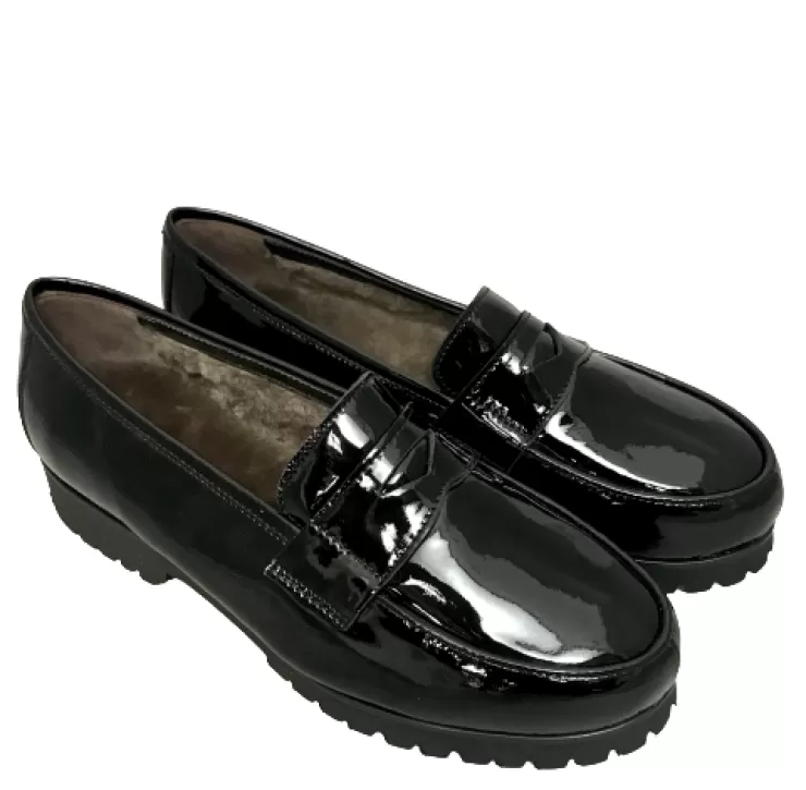 Loafers/Mocassins*Camarri Handmade Moccasin In Black Patent Leather And Lamb Lining