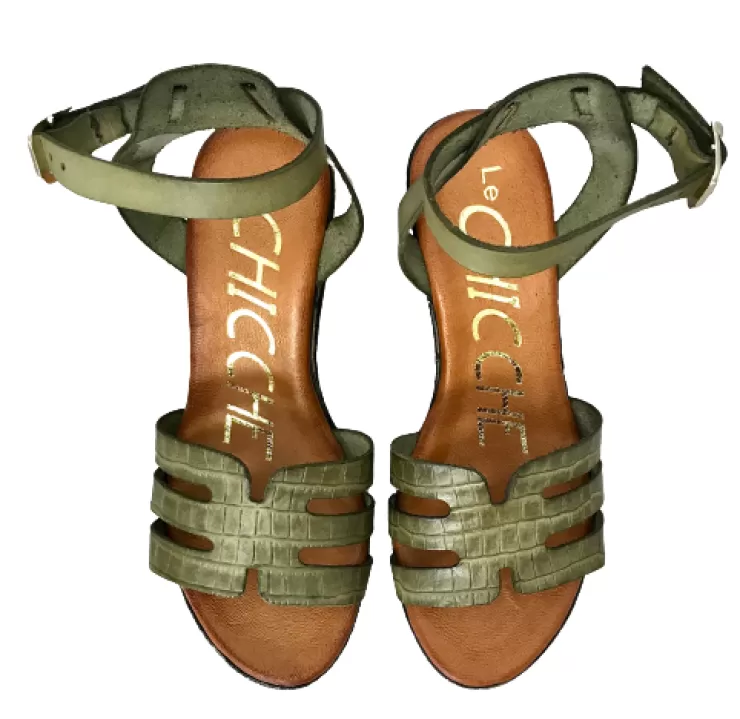 Rubber Sole*Camarri Wedge Sandal In Green Leather